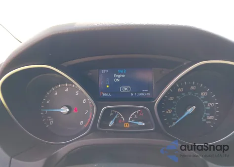 2014 Ford Focus Se z USA, uszkodzony, nr VIN 1FADP3F21EL225076